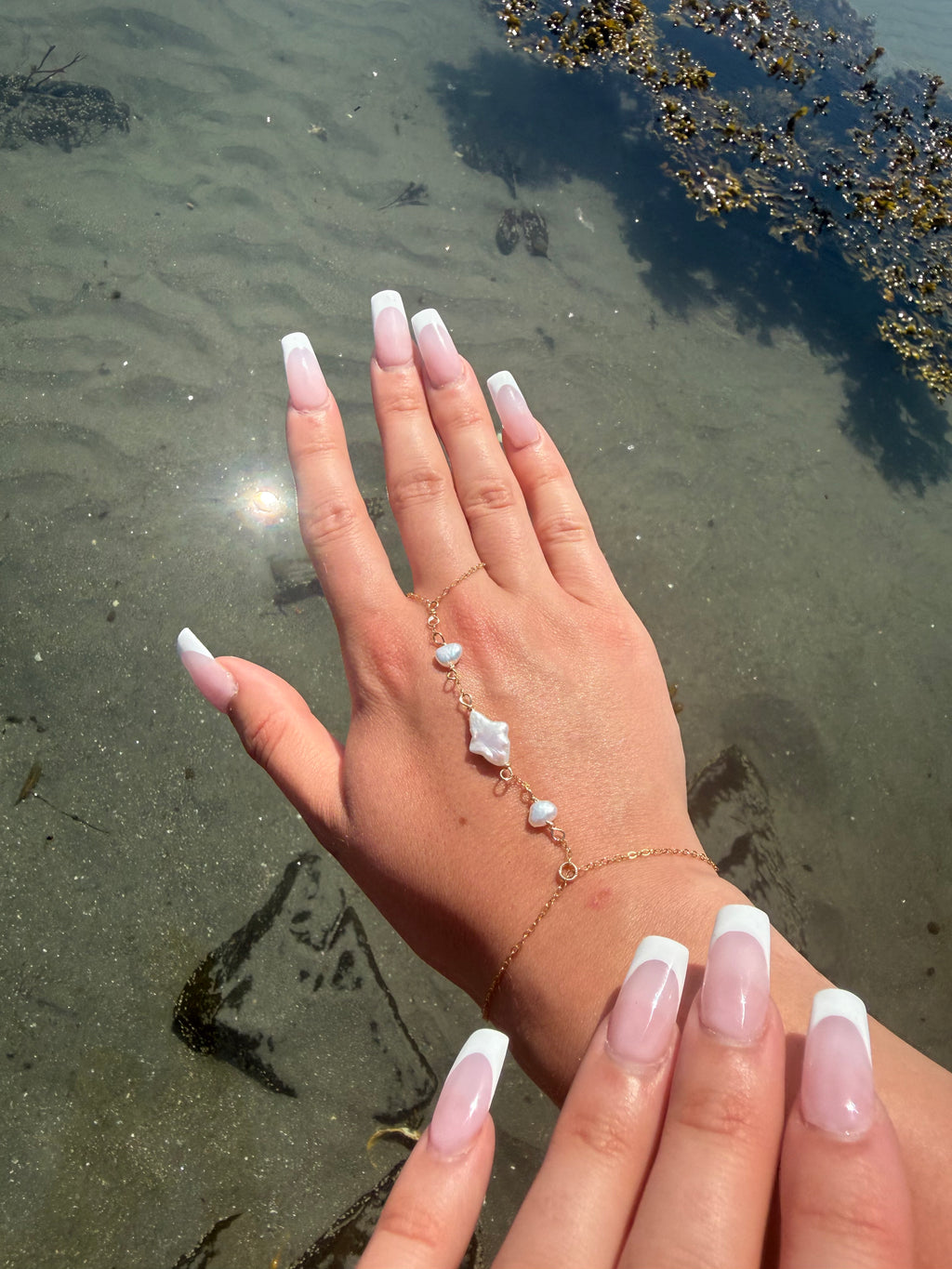 Celeste Pearl Handchain