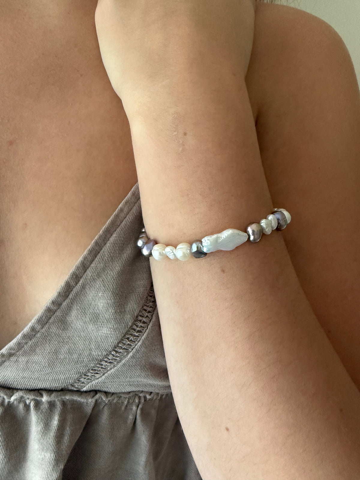 The Belle Pearl Bracelet