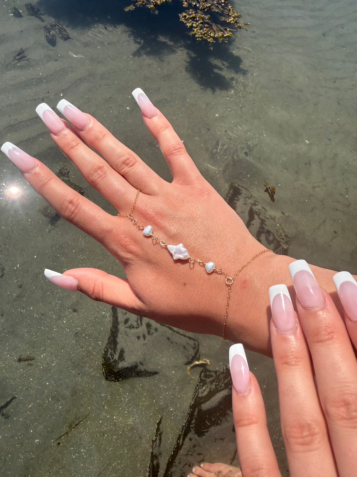 Celeste Pearl Handchain