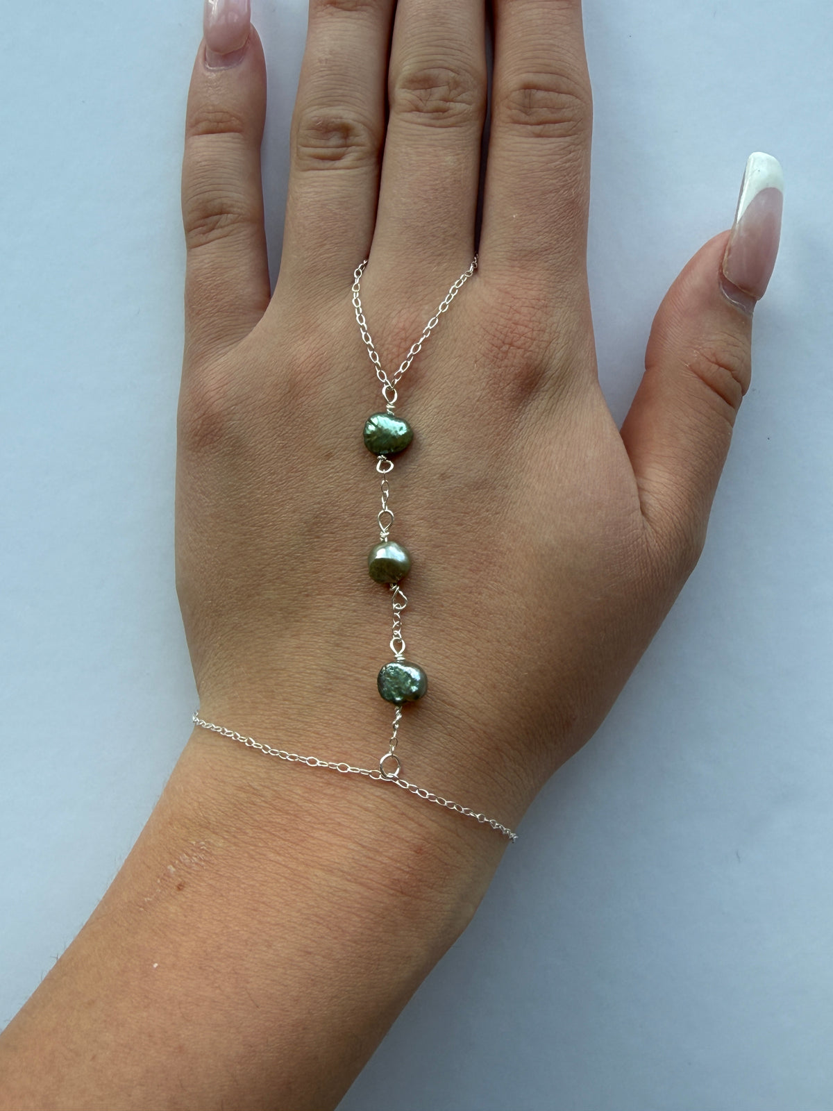 Jade Handchain